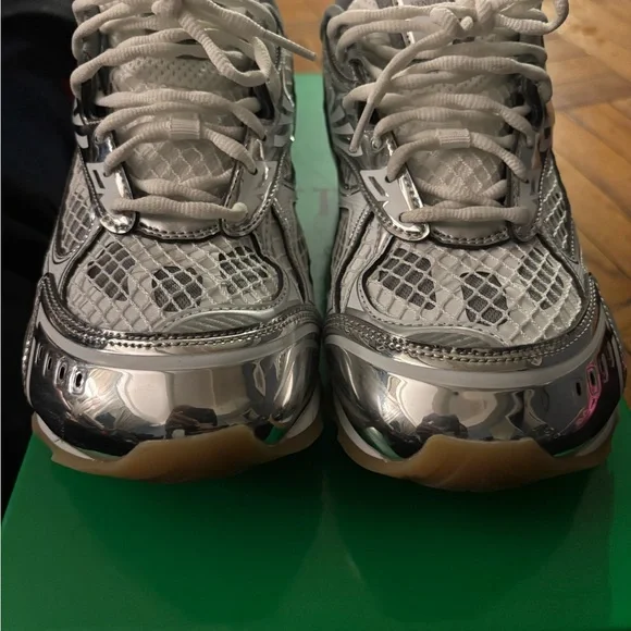 Bottega Veneta orbit Shoes - Picture 1 of 2